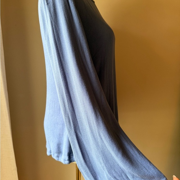 Cloth & Stone Blue Long Sleeve Relaxed Blouse - Picture 2 of 5